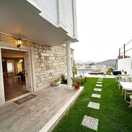 Hotel Ionic